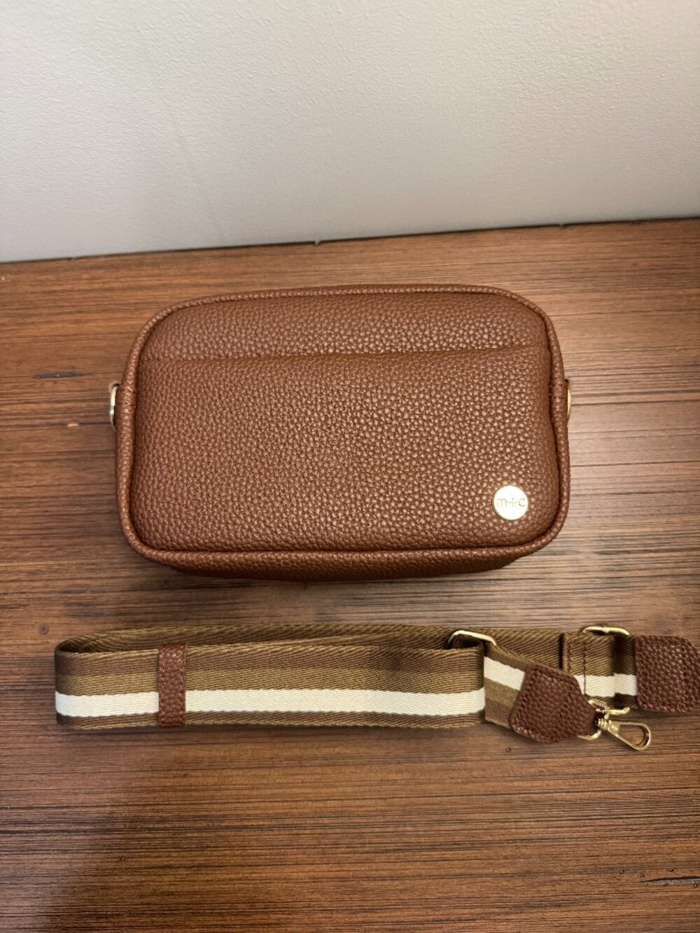 Modern + Chic Willow Convertible Crossbody Bag - Coffee NWOT